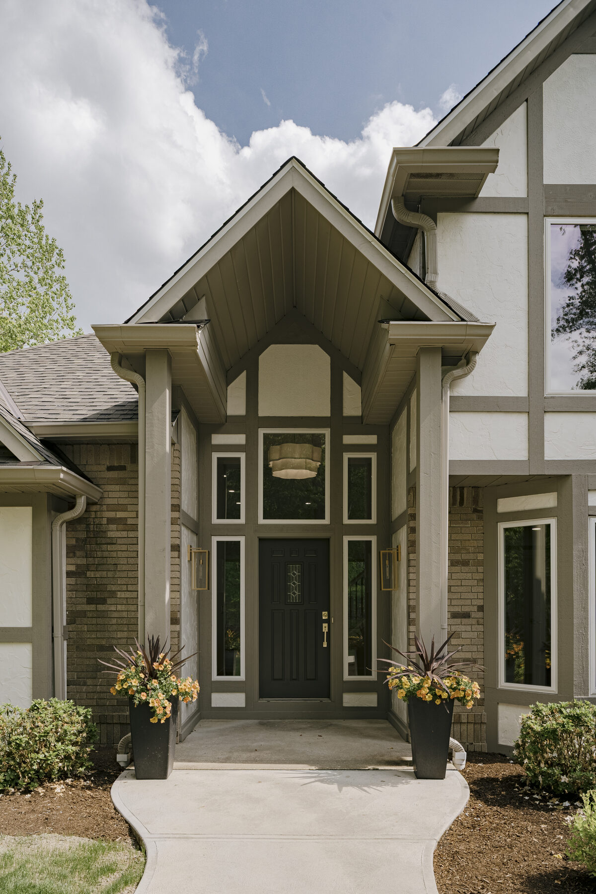 Front entry detail
